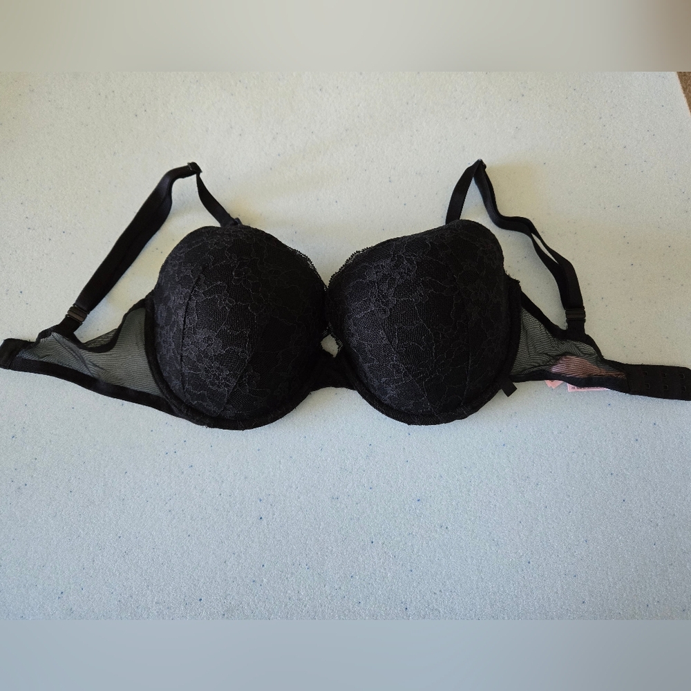 VS Black Lace Women's Bra